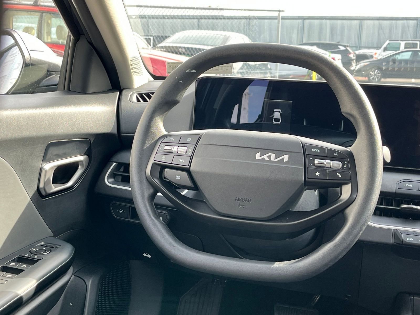 Used 2025 Kia K4 FWD image 28
