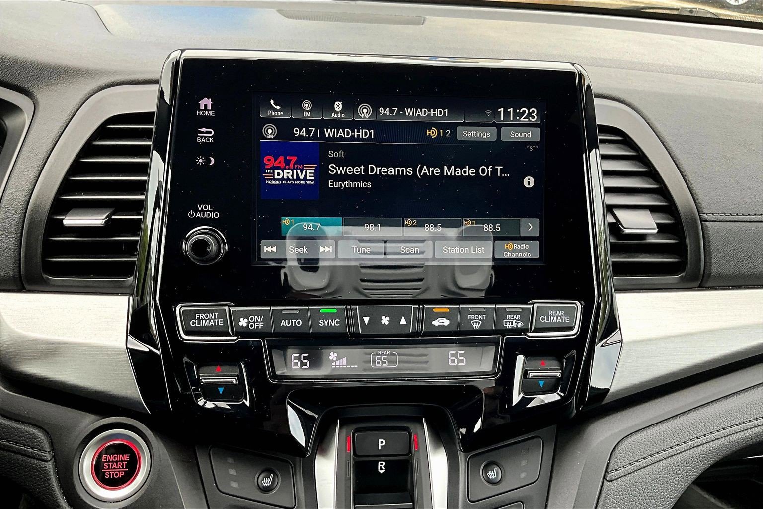 Used 2023 Honda Odyssey Sport image 24