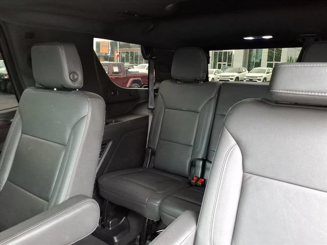 Used 2023 Chevrolet Tahoe LT w/ Luxury Package AWD/4WD image 15