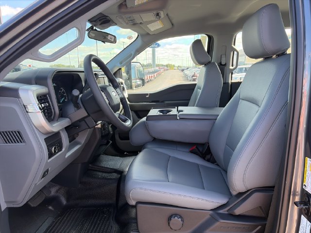 New 2027 Ford F350 XL w/ XL Chrome Package AWD/4WD image 14