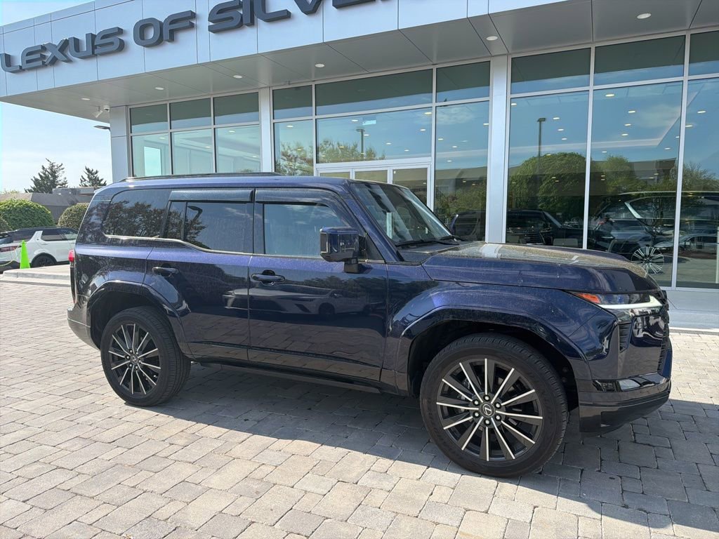 Used 2024 Lexus GX 550 w/ Accessory Package (2T) image 6