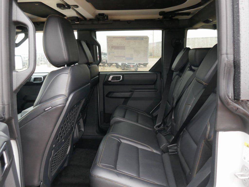 New 2026 Ford Bronco Badlands image 12