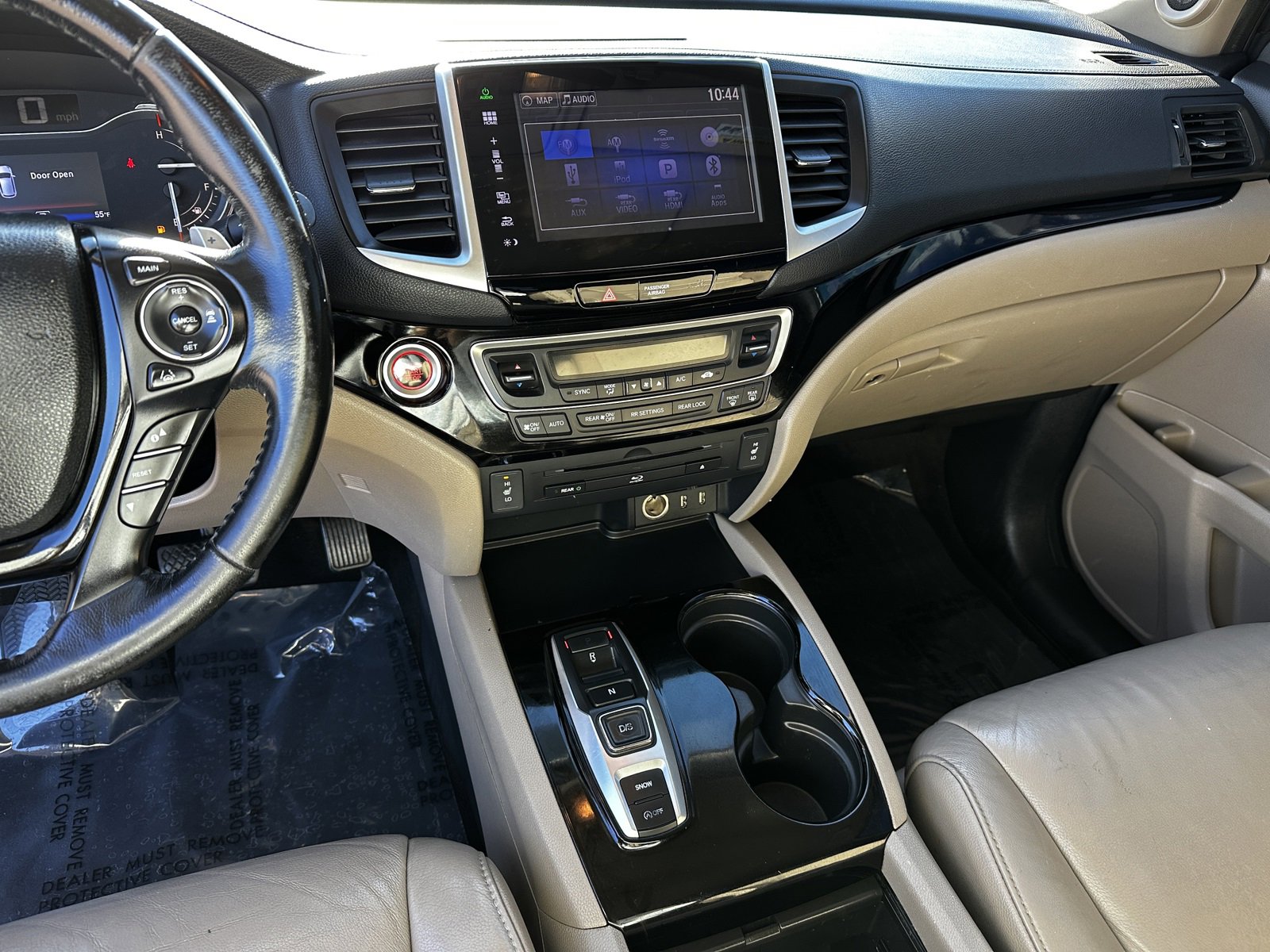 Used 2016 Honda Pilot Touring image 31