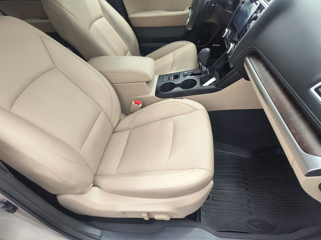 Used 2018 Subaru Outback 2.5i Limited AWD/4WD image 23