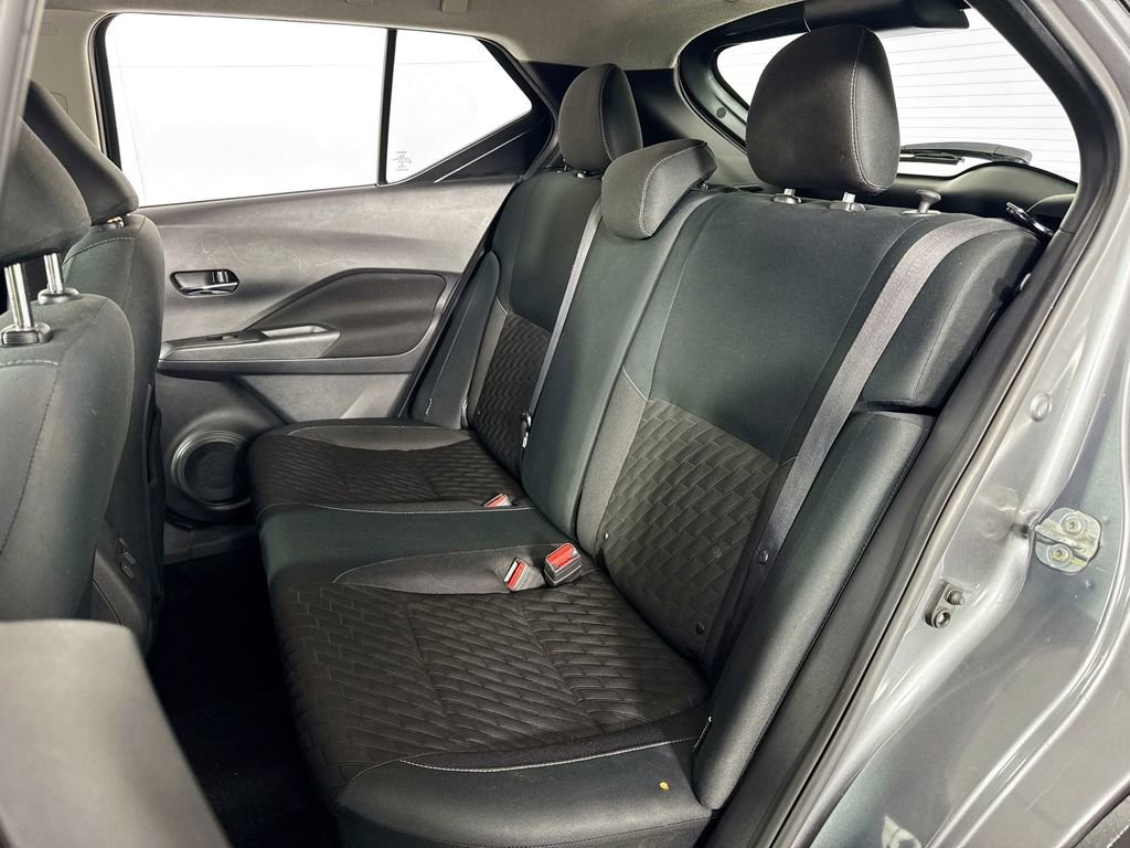 Used 2021 Nissan Kicks SV image 25