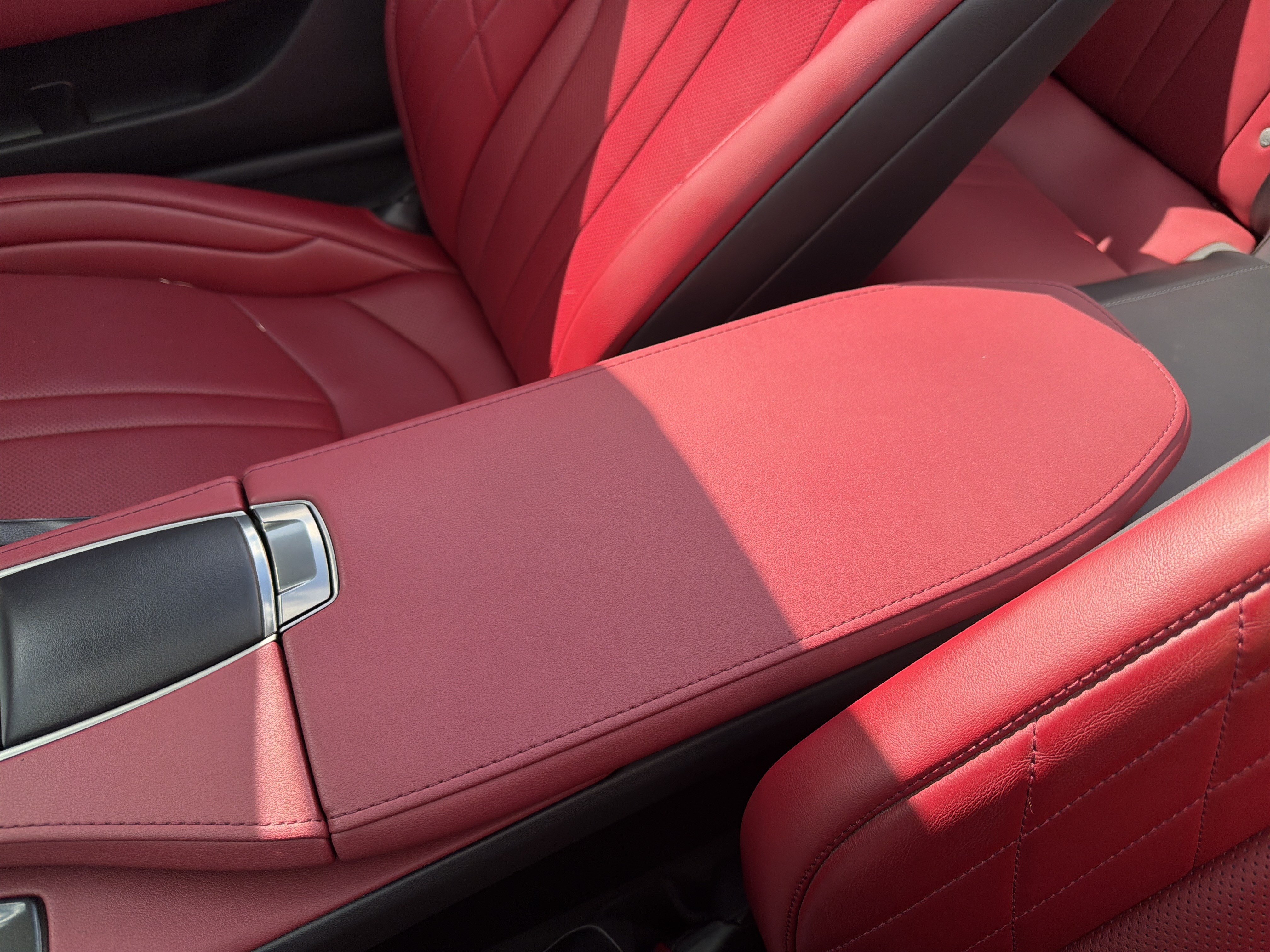 Used 2024 Lexus LC 500 Convertible w/ Touring Package RWD image 41