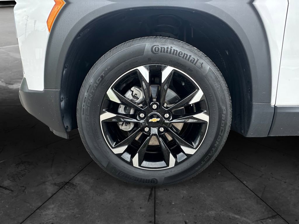 Used 2023 Chevrolet TrailBlazer LT AWD/4WD image 14