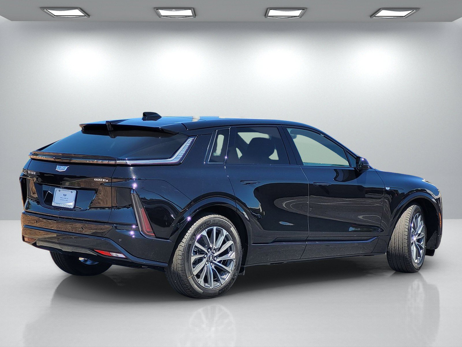 New 2026 Cadillac Lyriq Sport AWD/4WD image 4