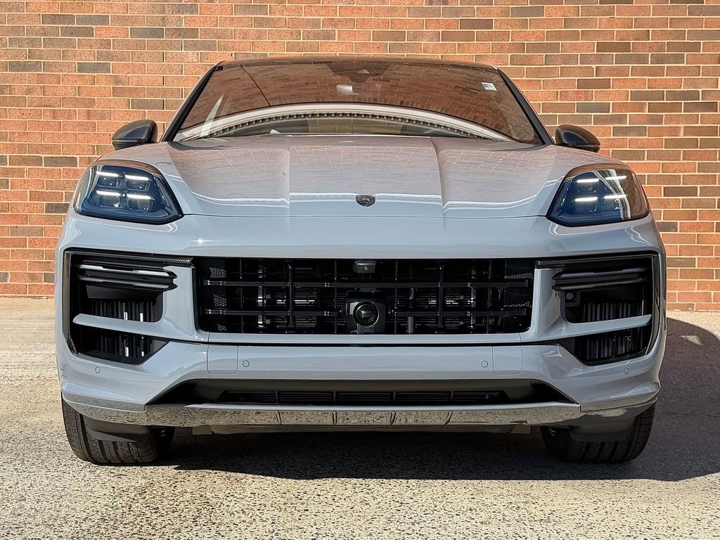 New 2026 Porsche Cayenne Turbo image 10