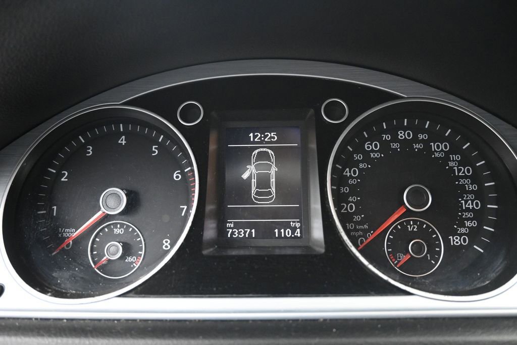 Used 2016 Volkswagen CC Sport FWD image 11