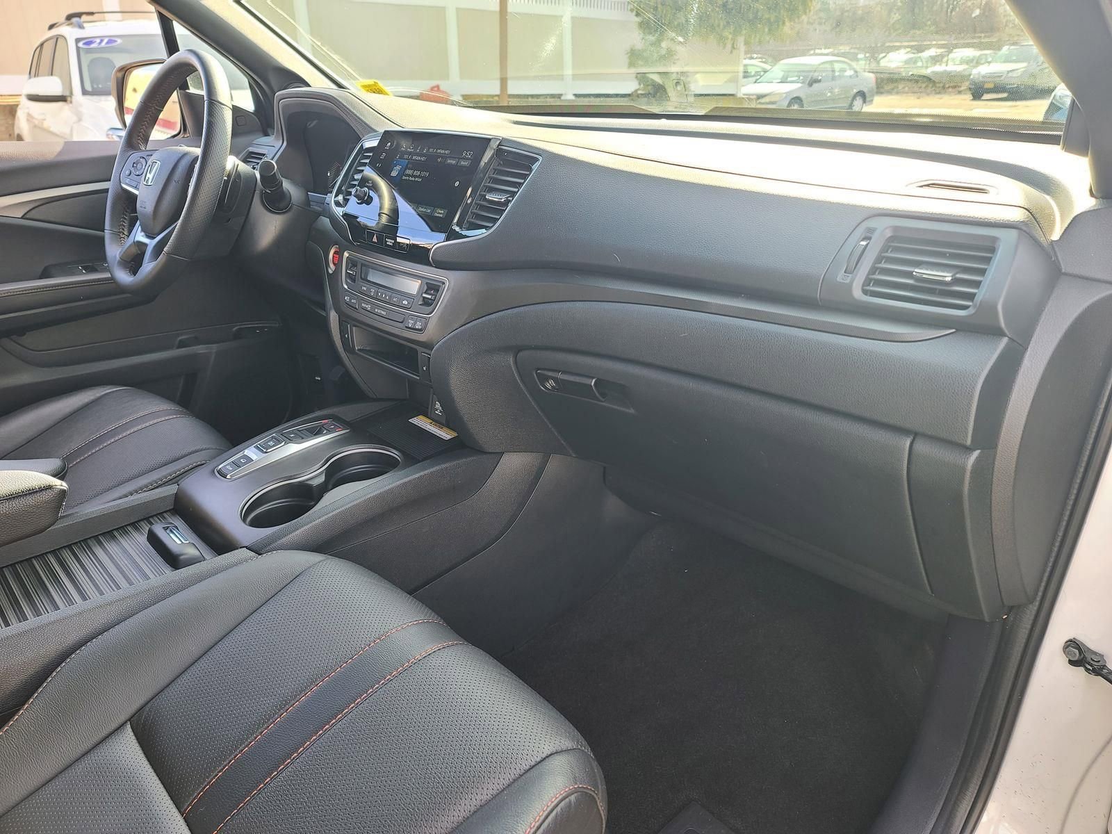 Used 2023 Honda Passport TrailSport image 21