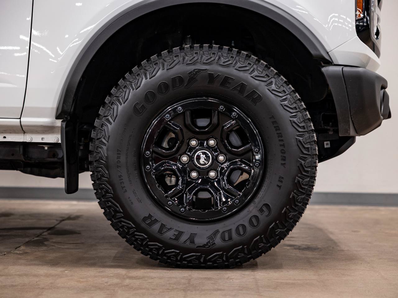 Used 2023 Ford Bronco Wildtrak AWD/4WD image 40