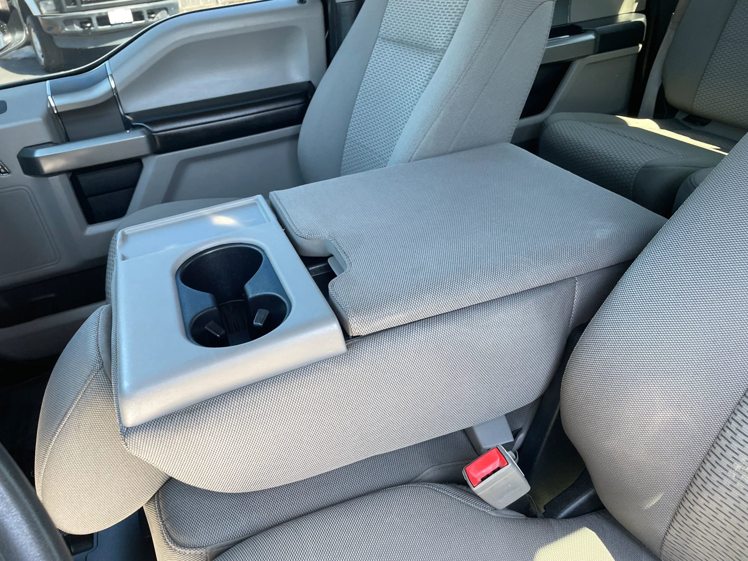 Used 2018 Ford F150 XLT w/ Max Trailer Tow Package image 26