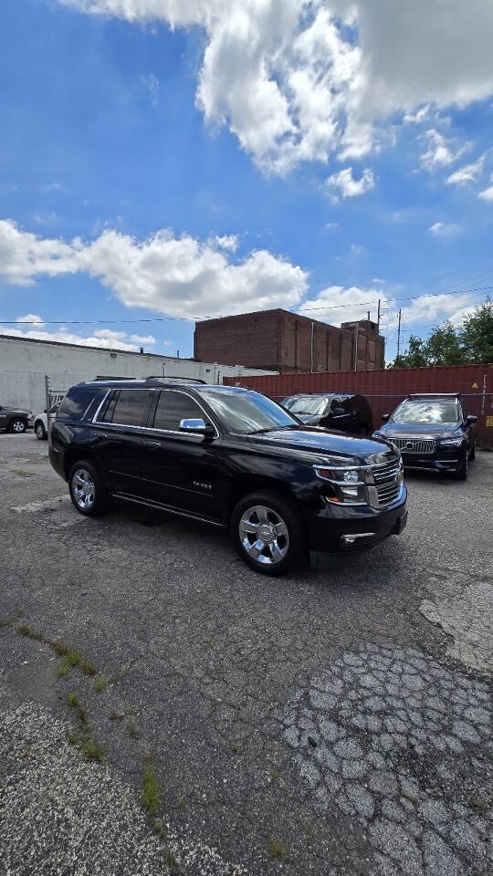Used 2015 Chevrolet Tahoe LTZ AWD/4WD image 4