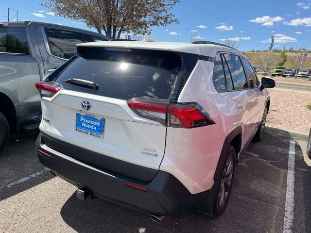 Used 2022 Toyota RAV4 XLE Premium AWD/4WD image 14