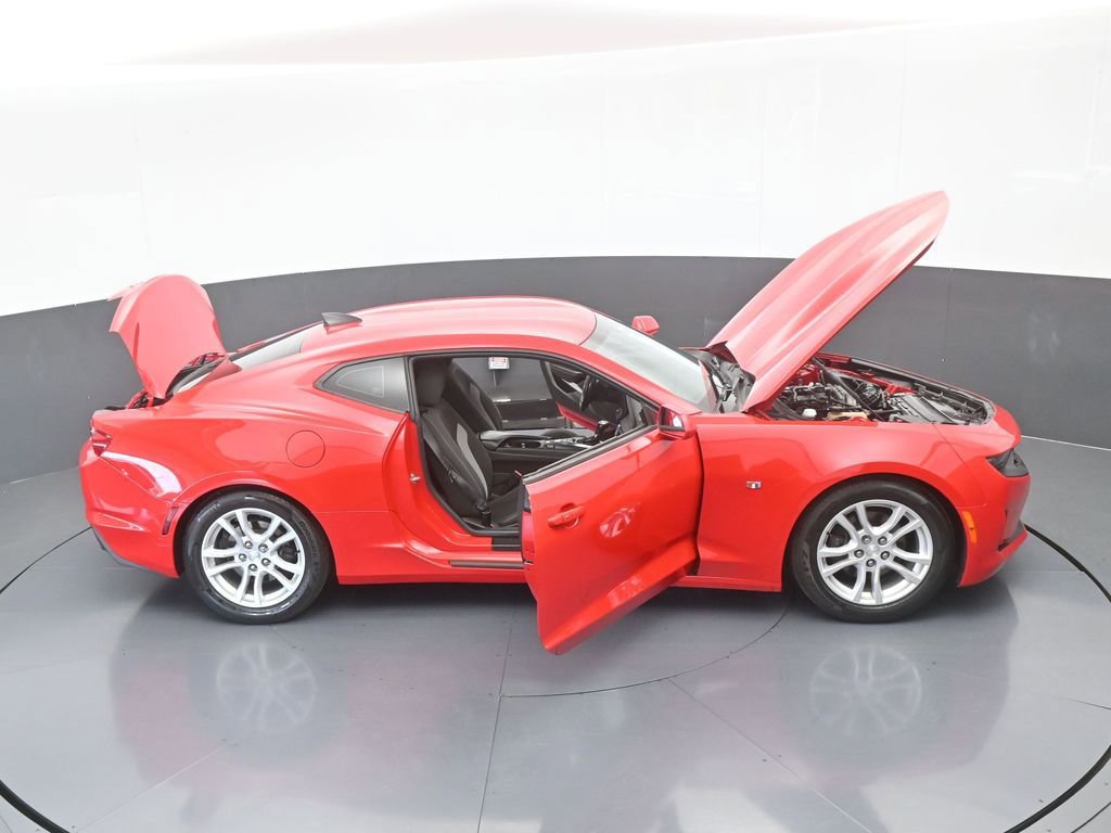 Used 2019 Chevrolet Camaro LS image 63