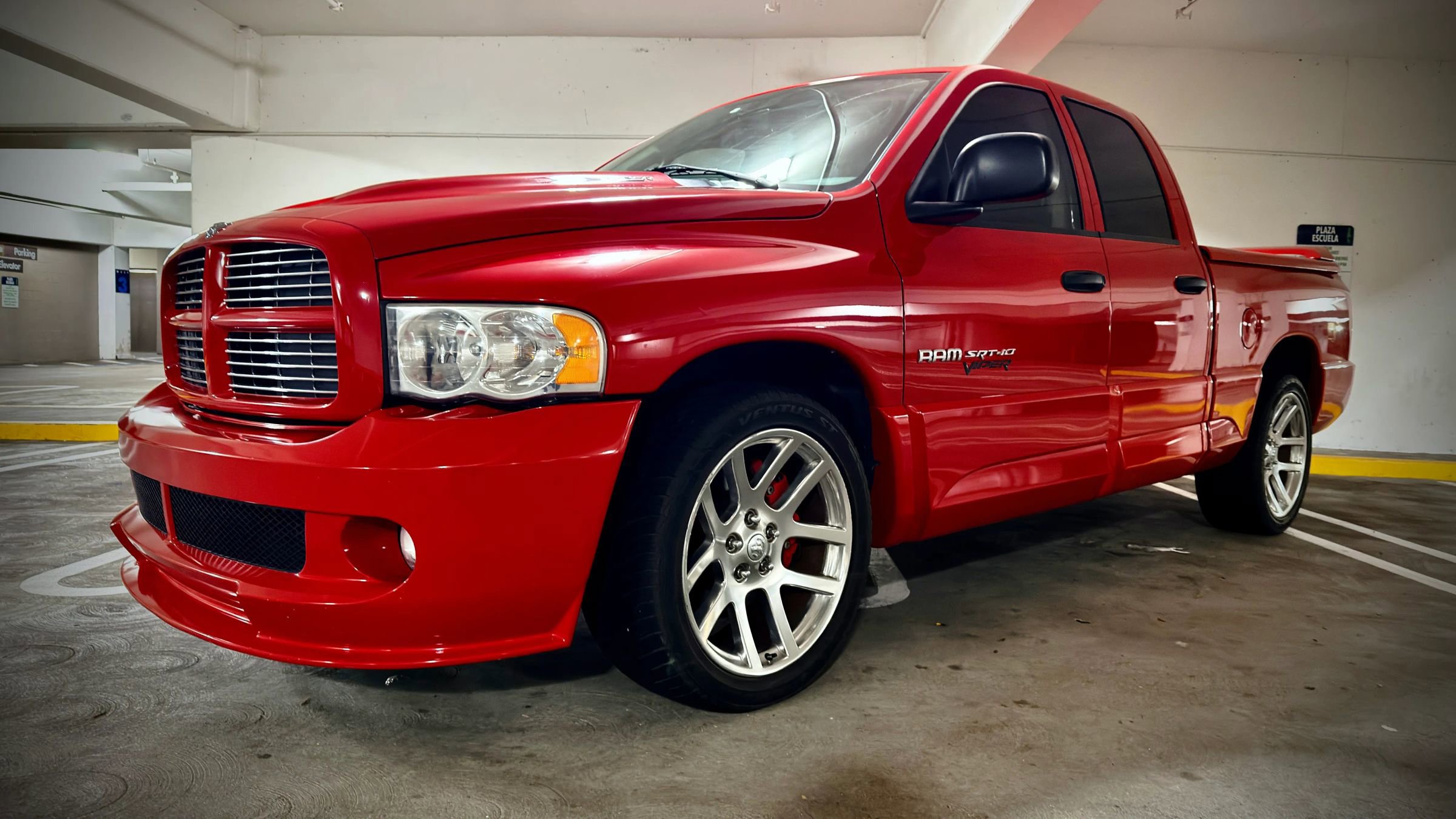 Used 2005 Dodge Ram 1500 Truck 2WD Quad Cab image 3