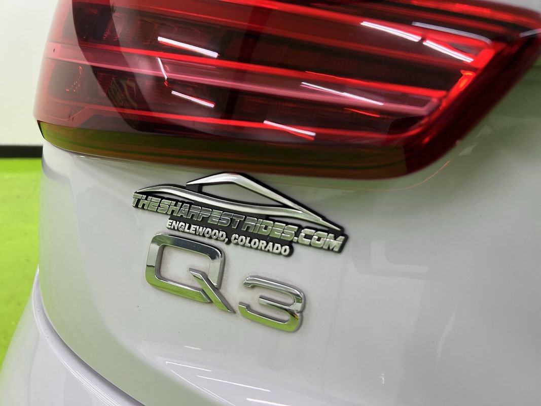Used 2018 Audi Q3 2.0T Premium Plus w/ Premium Plus Package AWD/4WD image 12