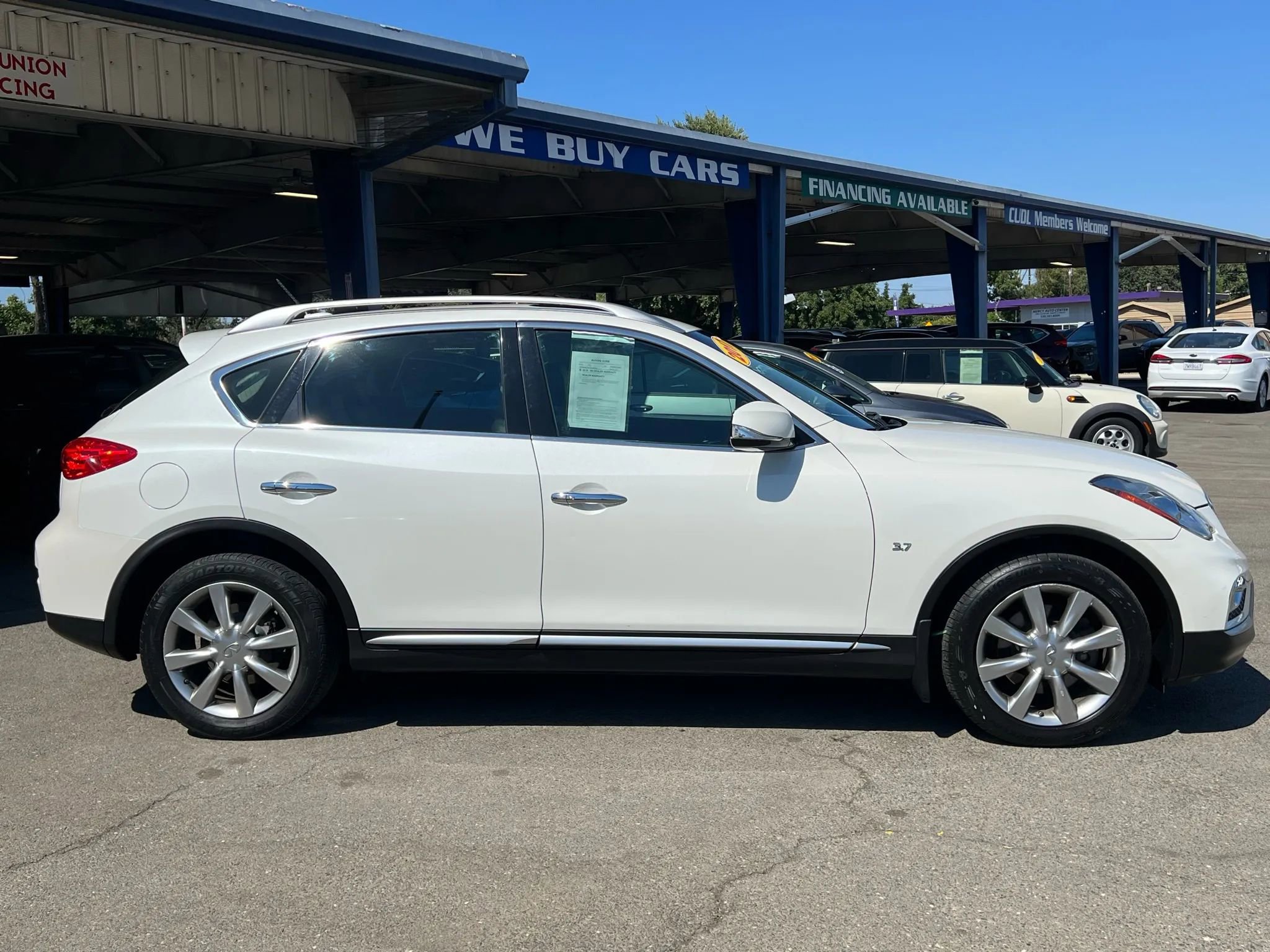 Used 2017 INFINITI QX50 Journey w/ Premium Package image 6