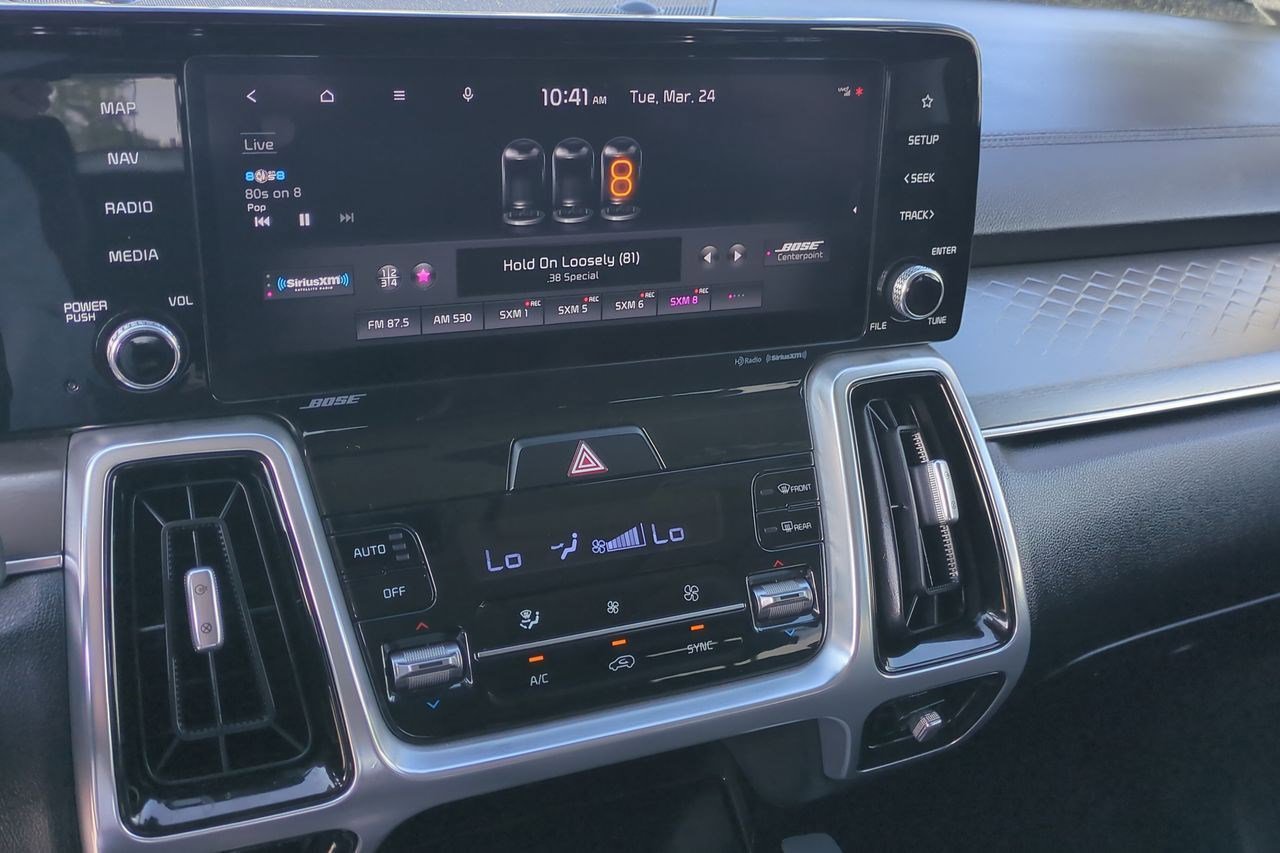 Certified 2021 Kia Sorento SX FWD image 16