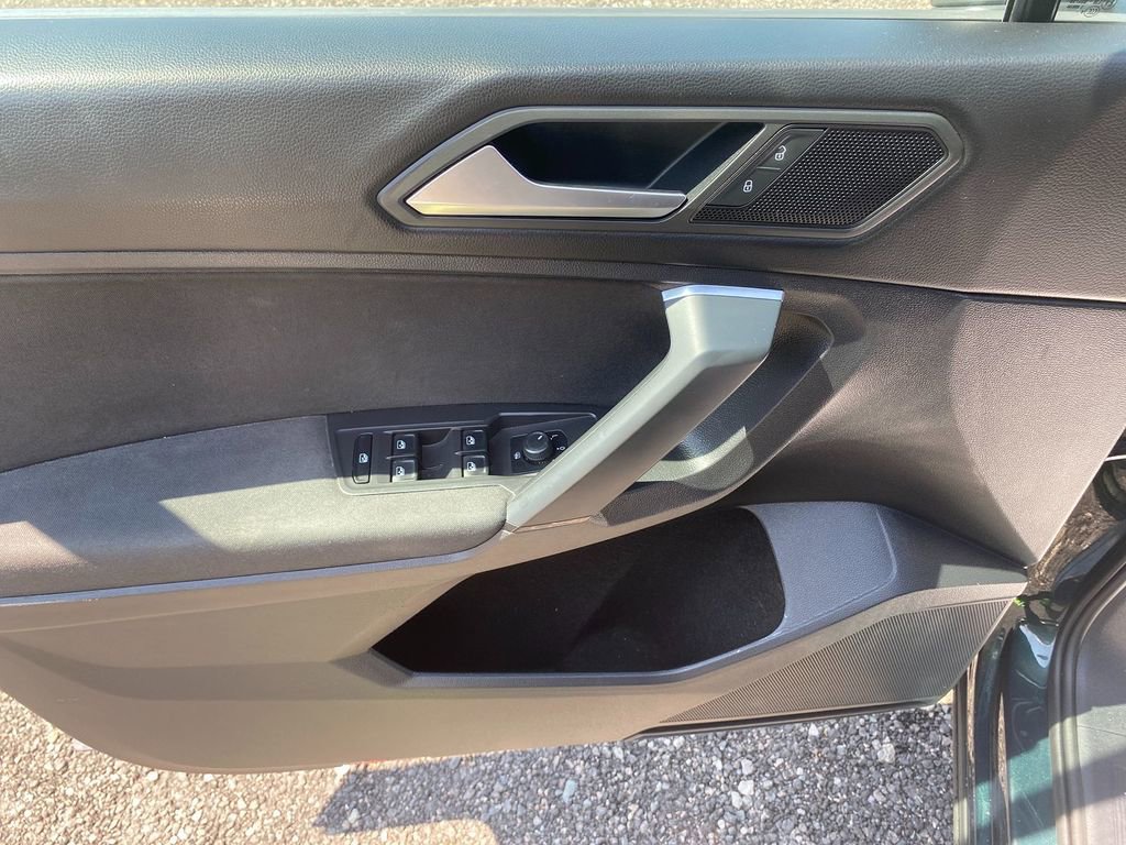 Used 2019 Volkswagen Tiguan S w/ Driver Assistance Package image 11