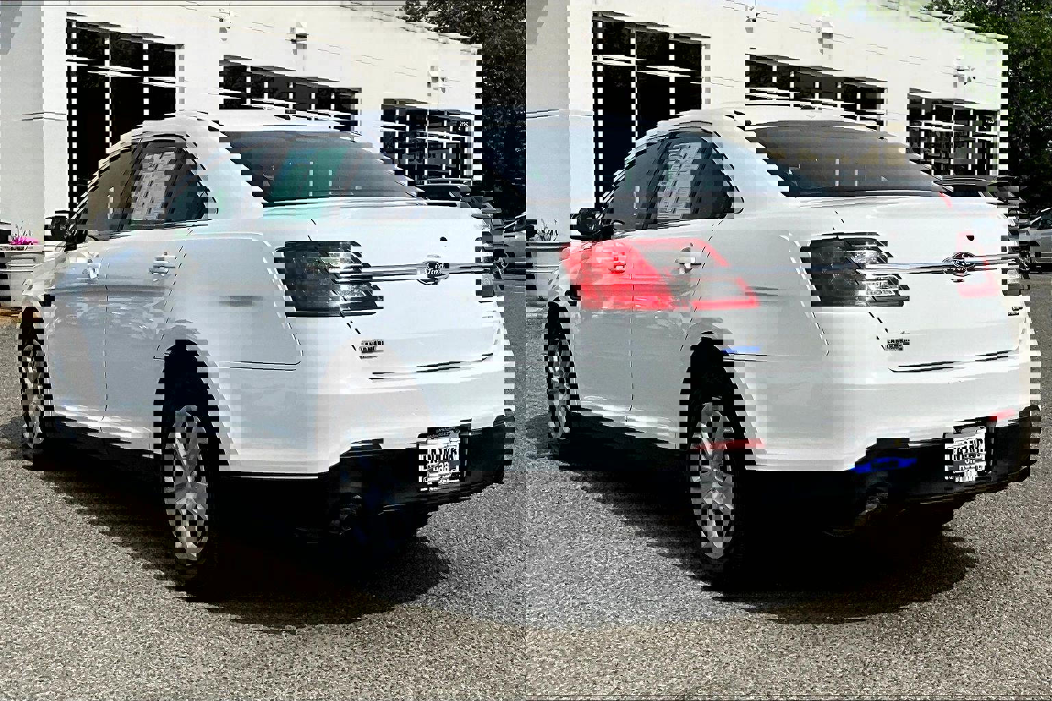 Used 2017 Ford Taurus Police Interceptor image 12