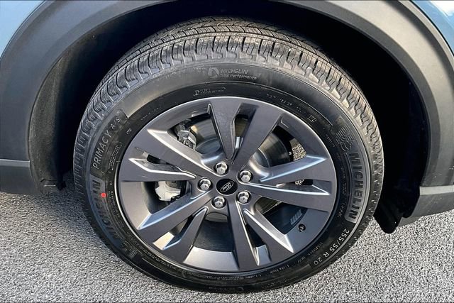 New 2026 Ford Explorer Active w/ Active Comfort Package image 12