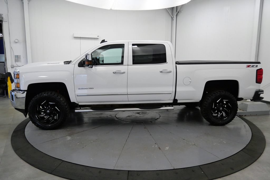Used 2018 Chevrolet Silverado 2500 LTZ w/ Duramax Plus Package AWD/4WD image 4