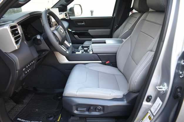 New 2026 Toyota Sequoia Limited AWD/4WD image 7