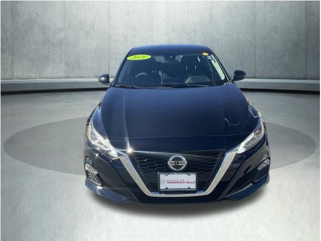 Used 2021 Nissan Altima 2.5 SV w/ SV Premium Package image 2