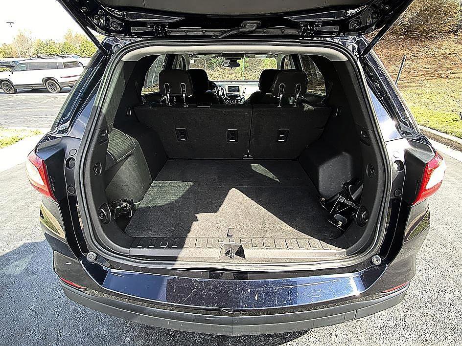 Used 2020 Chevrolet Equinox LS image 22