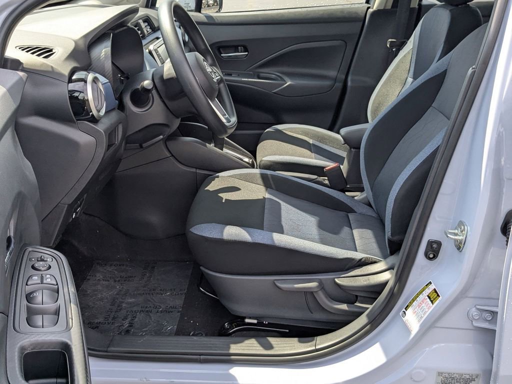 New 2025 Nissan Versa SV w/ Trunk Package image 10