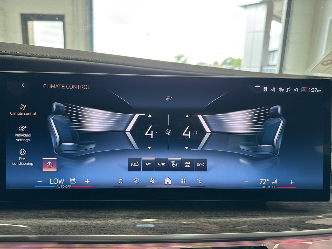 New 2026 BMW 740i xDrive image 25