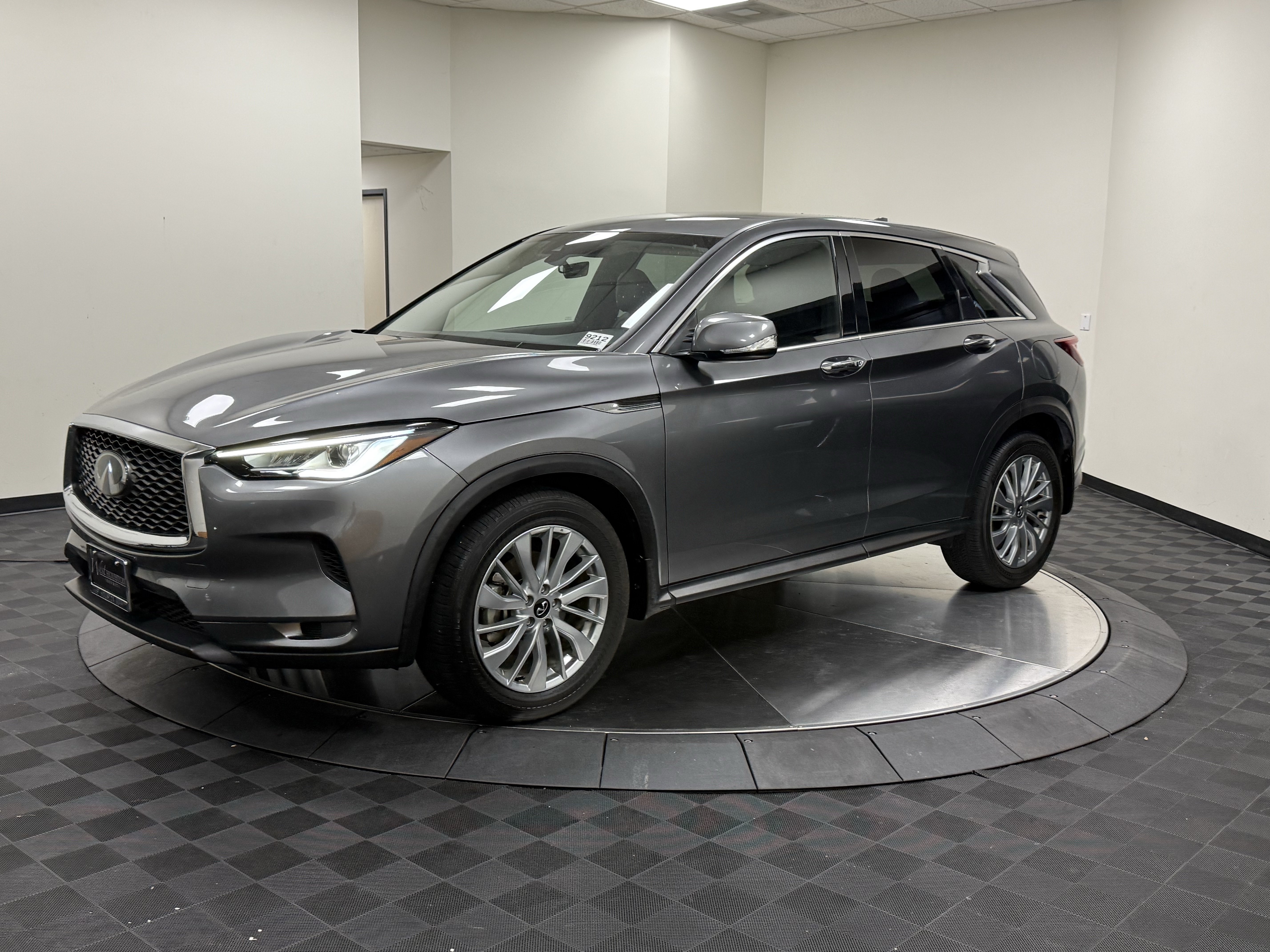 Certified 2023 INFINITI QX50 Pure FWD image 3