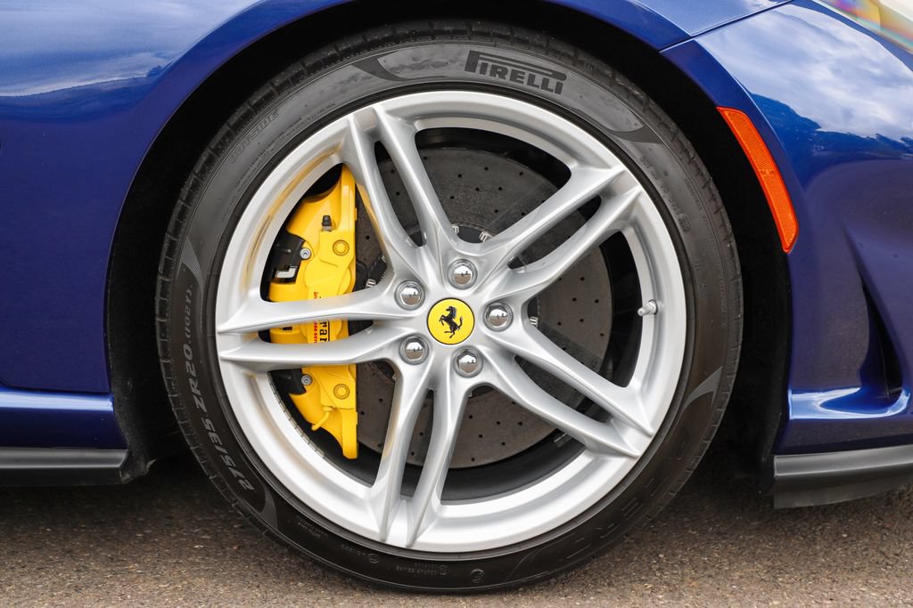 Used 2021 Ferrari 812 GTS RWD image 38