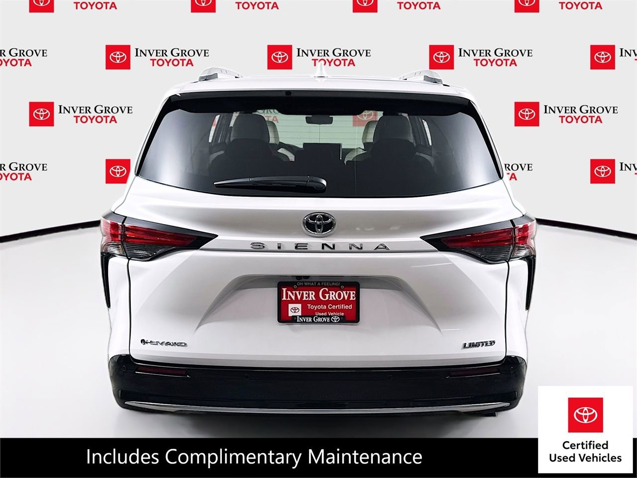 Certified 2026 Toyota Sienna Limited image 6