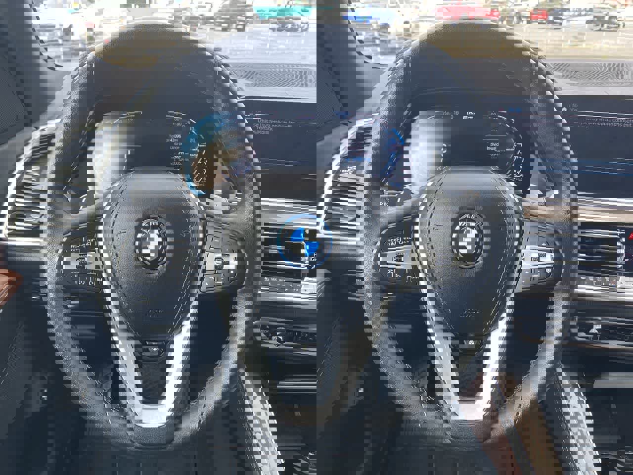 Used 2022 BMW X5 xDrive45e w/ Executive Package AWD/4WD image 14