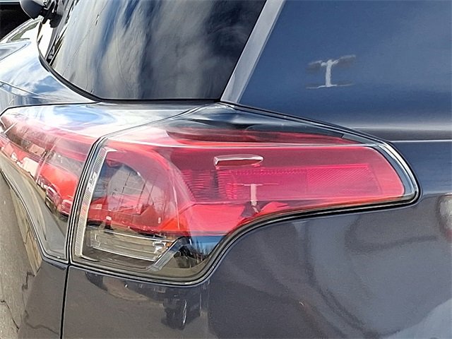 Used 2017 Toyota RAV4 LE image 30