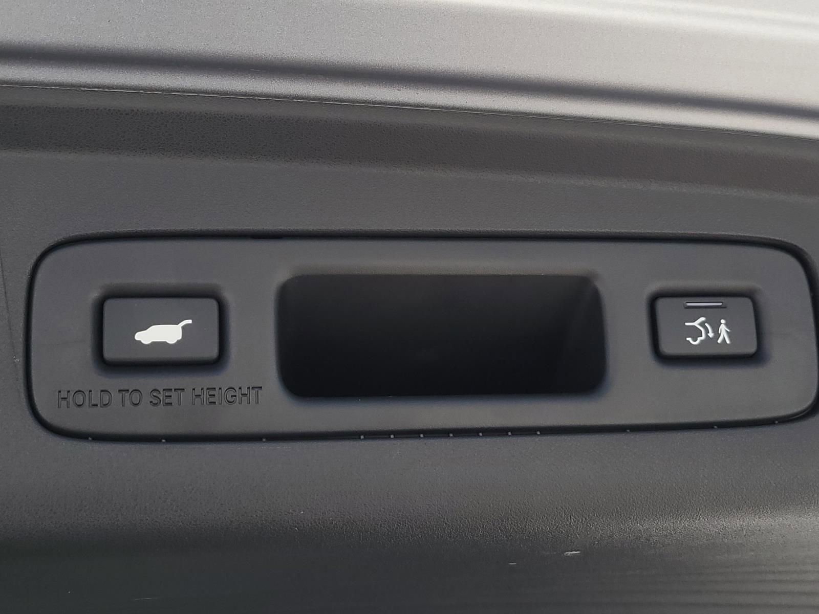 Used 2025 Acura ADX A-Spec AWD/4WD image 11