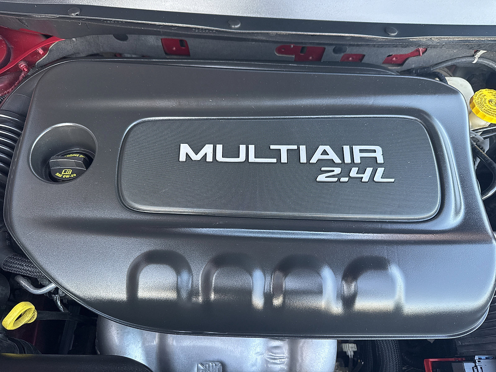 Used 2016 Jeep Cherokee Sport image 4