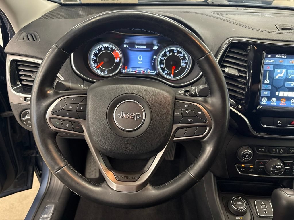 Used 2020 Jeep Cherokee Limited AWD/4WD image 7