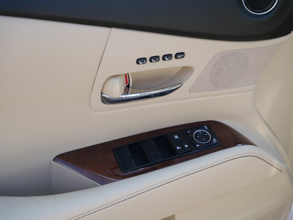 Used 2013 Lexus RX 350 FWD w/ Premium Pkg image 21