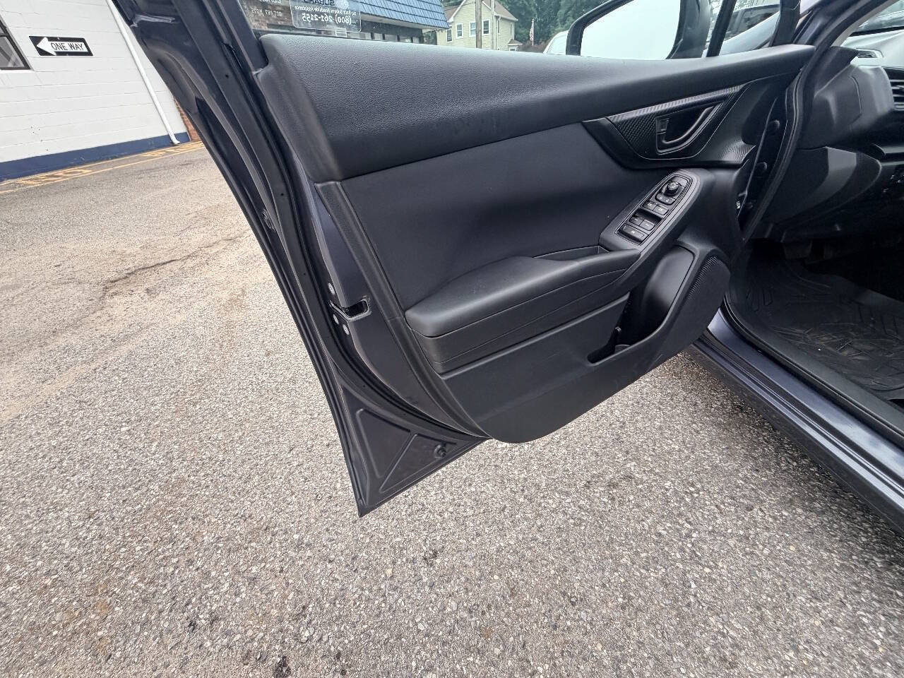Used 2017 Subaru Impreza 2.0i Premium AWD/4WD image 44