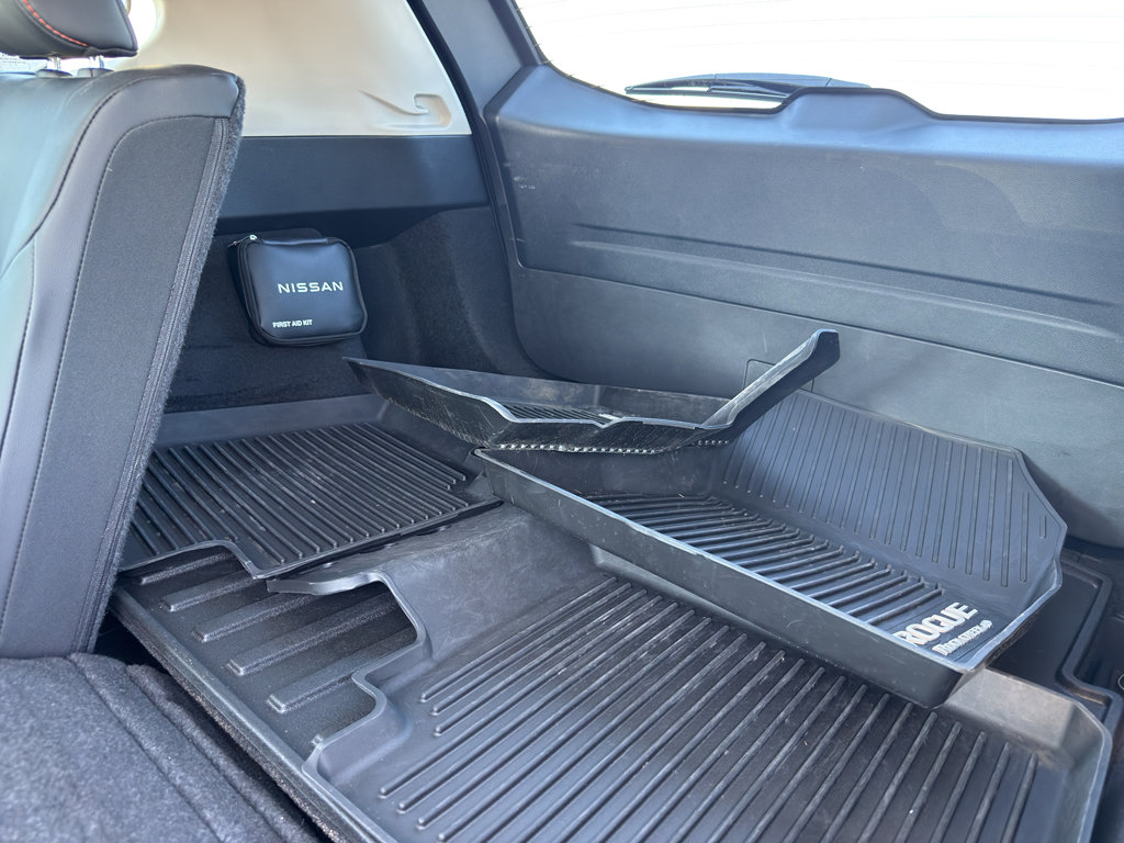 Certified 2025 Nissan Rogue SV w/ Rock Creek Premium Package image 33