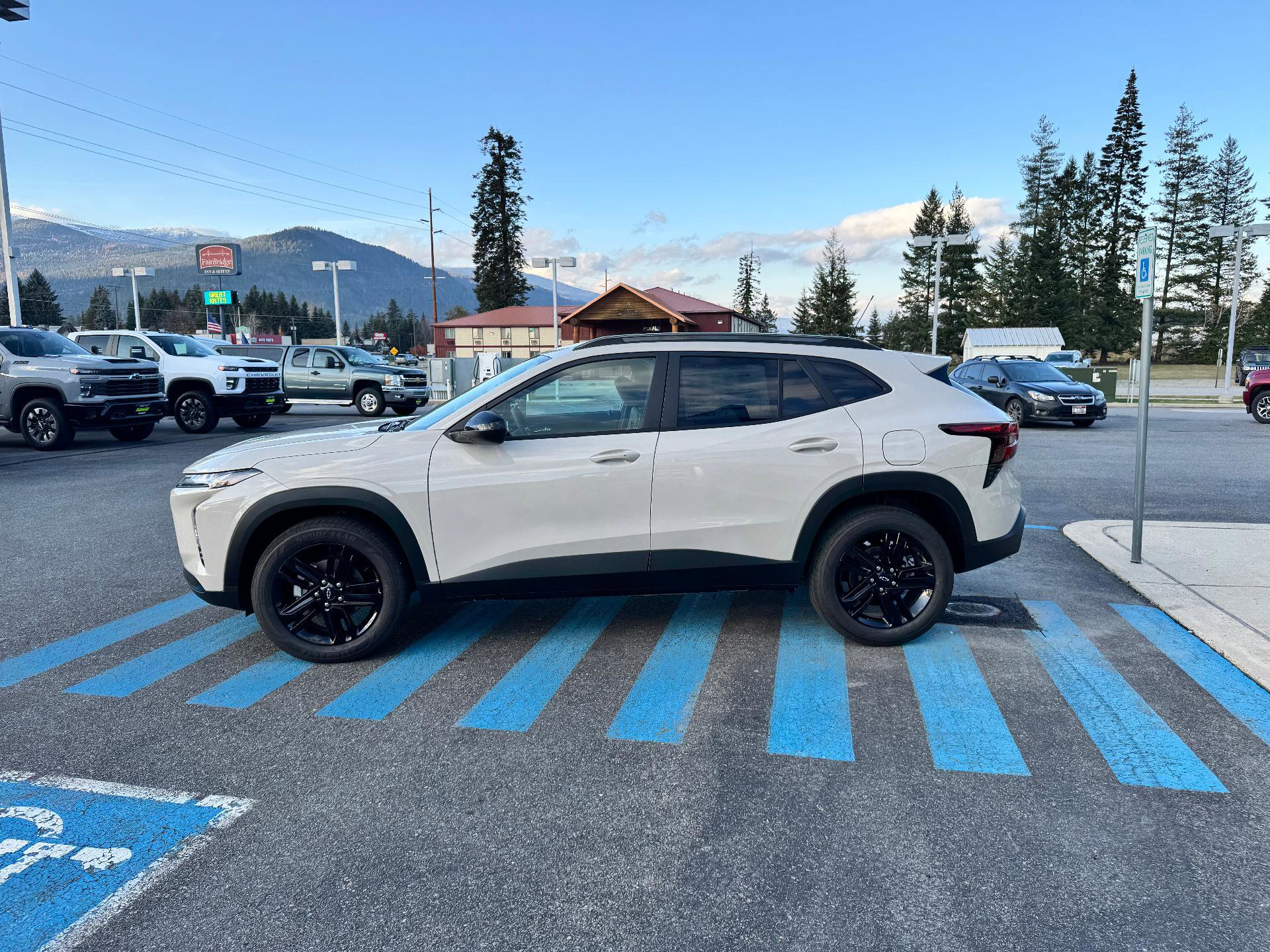 New 2026 Chevrolet Trax ACTIV w/ Driver Confidence Package image 4