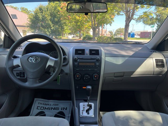 Used 2010 Toyota Corolla LE w/ All Weather Guard Pkg FWD image 25