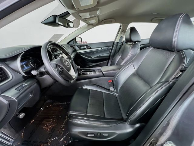 Used 2023 Nissan Maxima SV w/ Floor Mat Group image 10