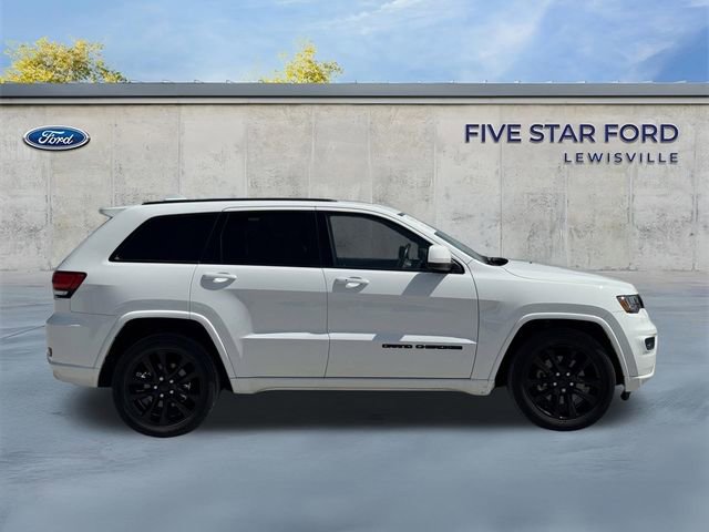 Used 2021 Jeep Grand Cherokee Laredo X RWD image 3