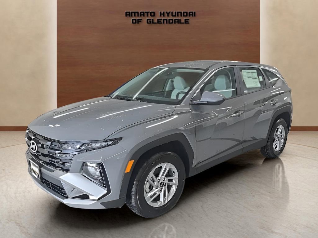 Used 2026 Hyundai Tucson SE AWD/4WD image 1