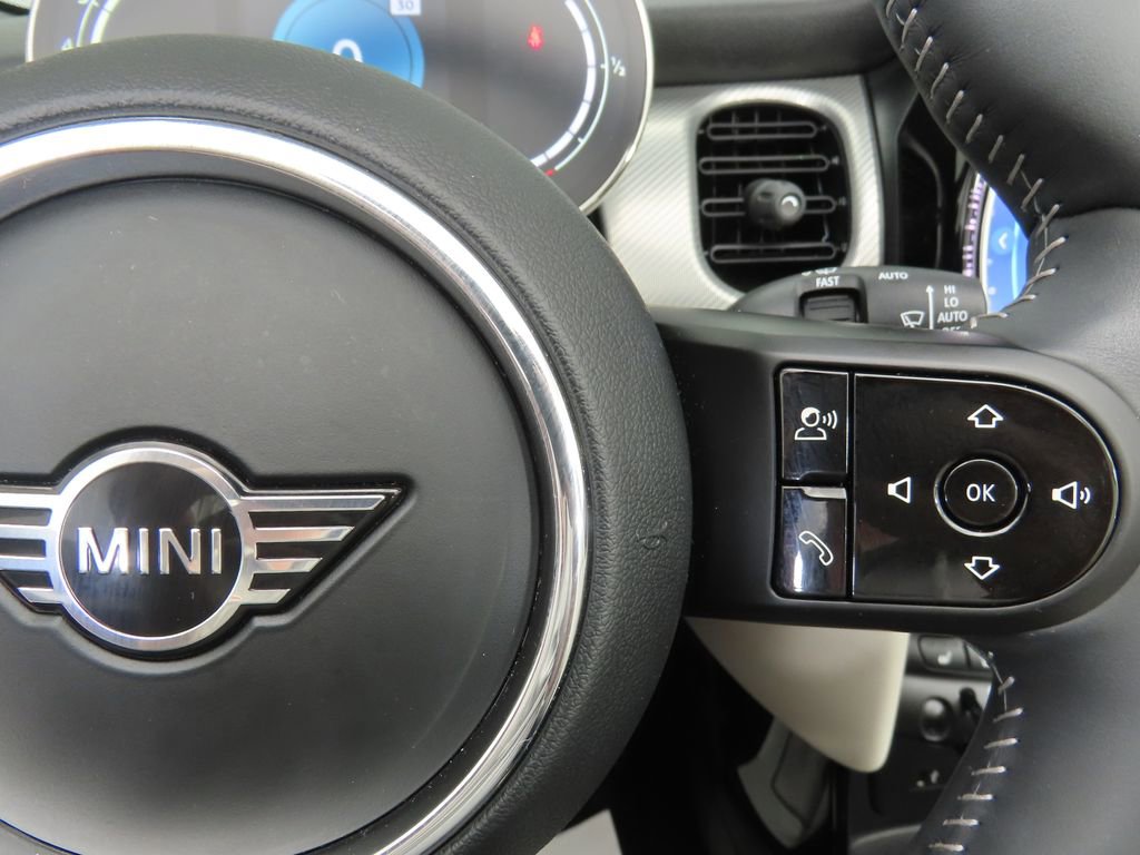 Certified 2024 MINI Cooper Convertible w/ Signature Upholstery Package image 12